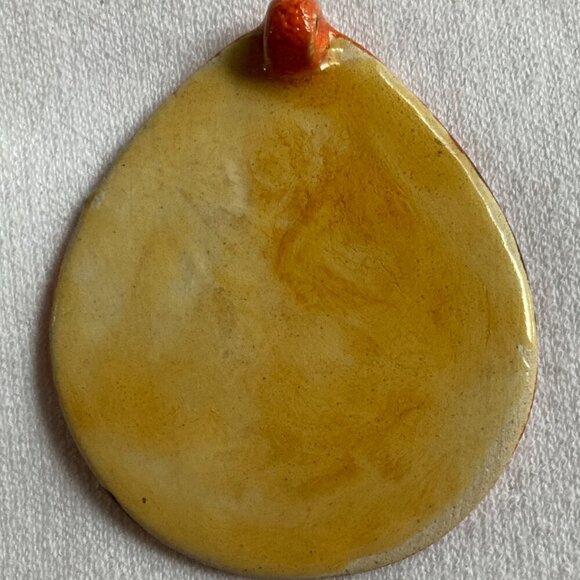 Handmade 70's Ceramic Daisy Pendant - Picture 4 of 6